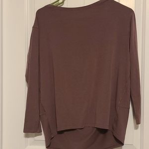 VGUC Lululemon Back in Action LS